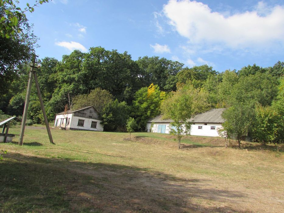 Гараж, площею 242,1 кв.м. Черкаська обл.