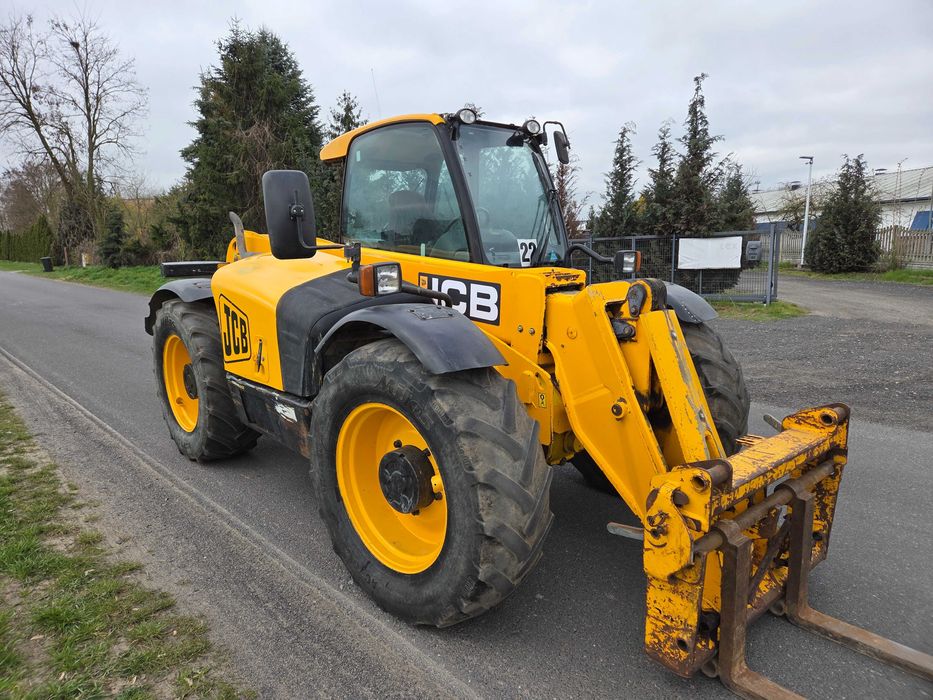 Ładowarka teleskopowa JCB 531-70