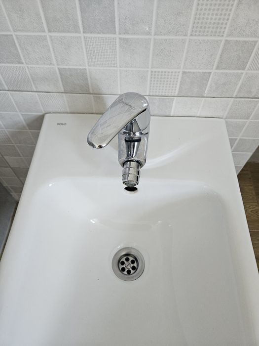 Bidet z baterią Koło