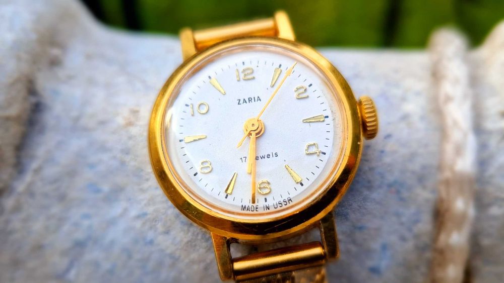 Klasyczna ZARIA, zegarek damski, piękna rzadkość.