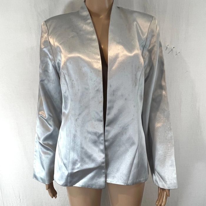 Модний стильний піджак