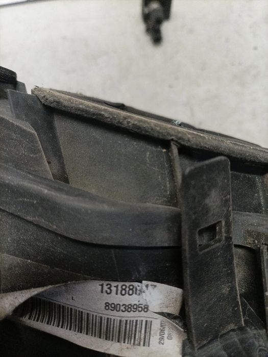 Farolim esquerdo OPEL Corsa D