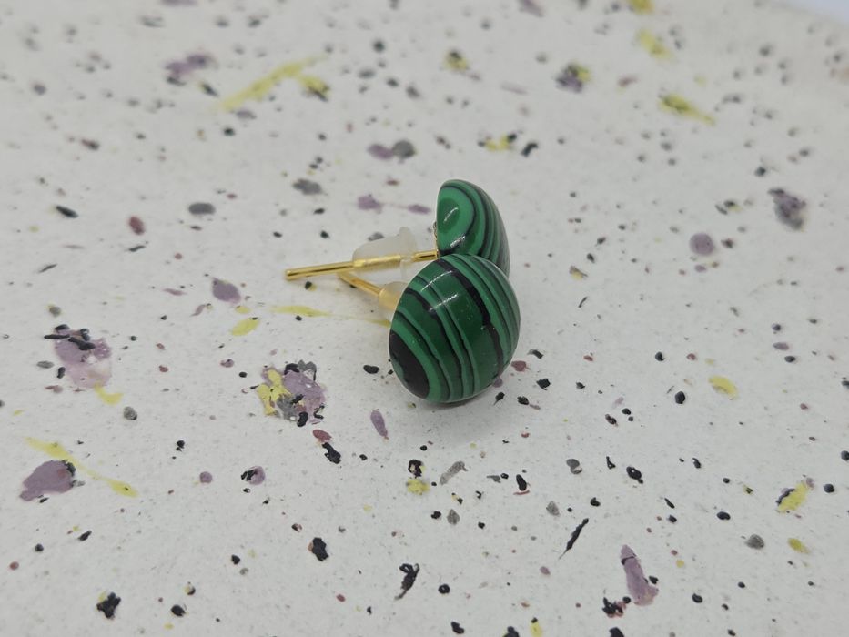 Kolczyki sztyfty, wkrętki, malachit