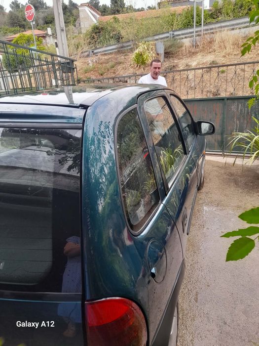 Opel CORCA 1998 74.500 km muinto bom estado