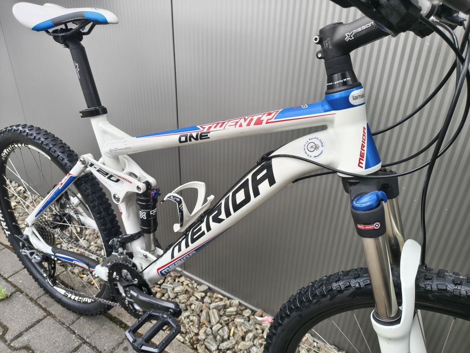 Full Merida One Twenty 300 SLX xfusion super stan