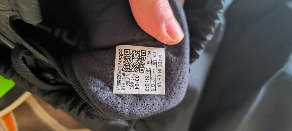 Sapatilhas de Running - Lançamento de Dardo