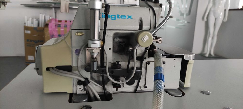 Máquina Corte e Cose Kingtex UHD9004