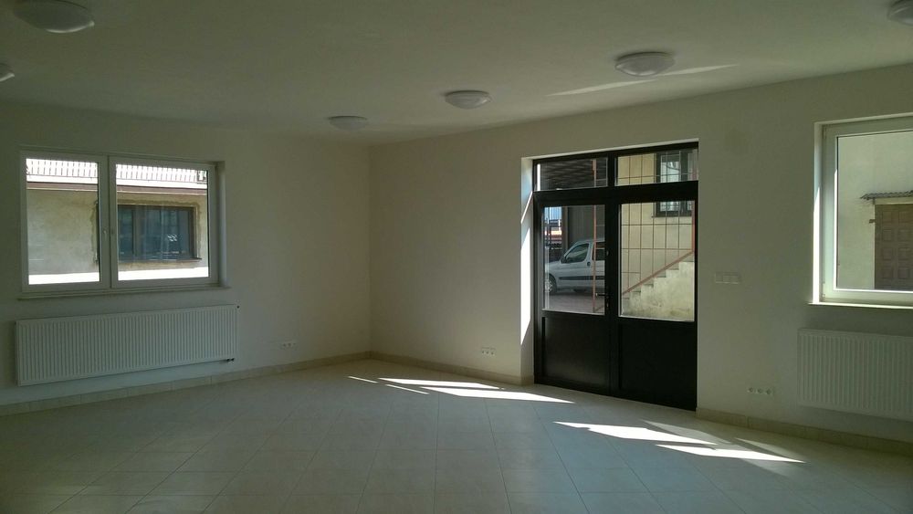 Wynajmę budynek gospodarczy pod działalność.