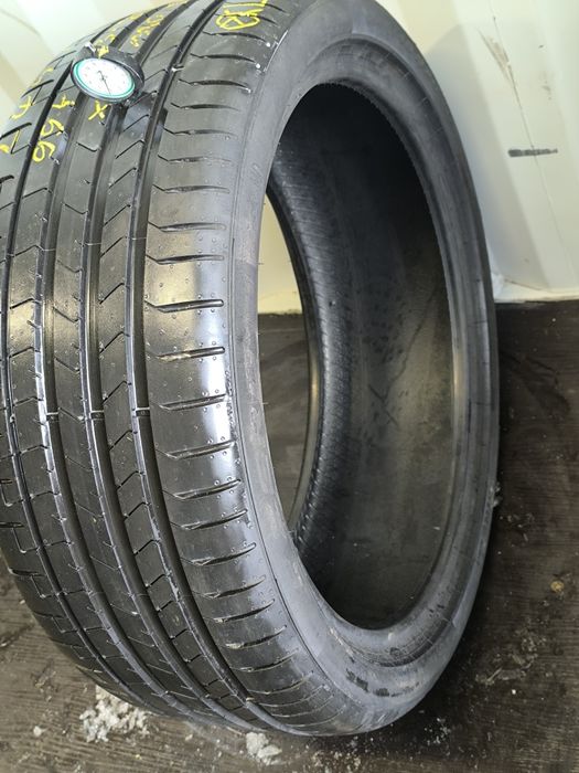 . Opona pirelli 245/40/20 P Zero pojedynka
