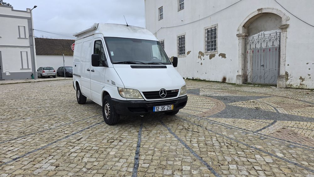 Mercedes-Benz Sprinter 308 ALTA — poucos kms