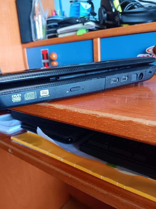 Toshiba Satellite L505-13E