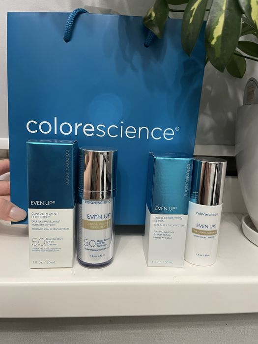 Набор нового Even Up от Colorescience -тонирующий SPF + сыворотка 2шт.