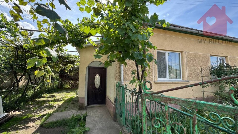 Продаж будинку район Краснодонців!