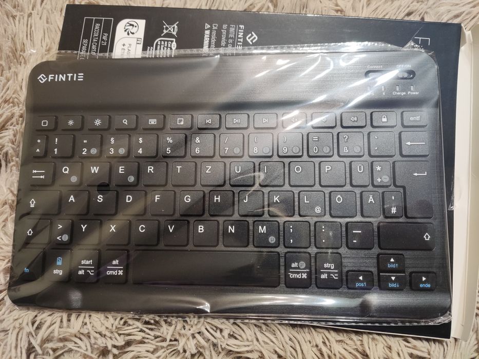Чехол с клавиатурой для планшета Samsung ‎Tab А 10.1 Keyboard Case Bla