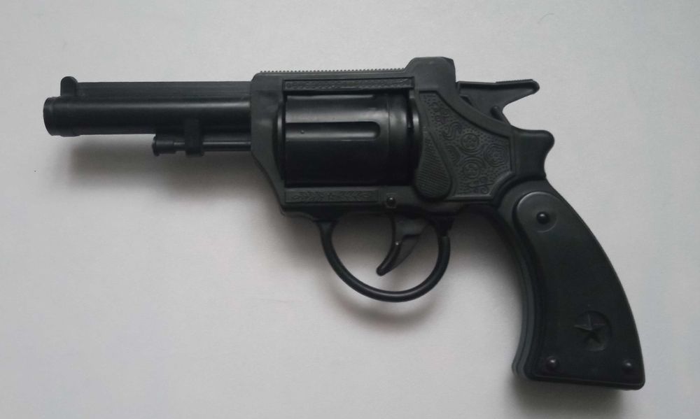 Пистолет револьвер СССР