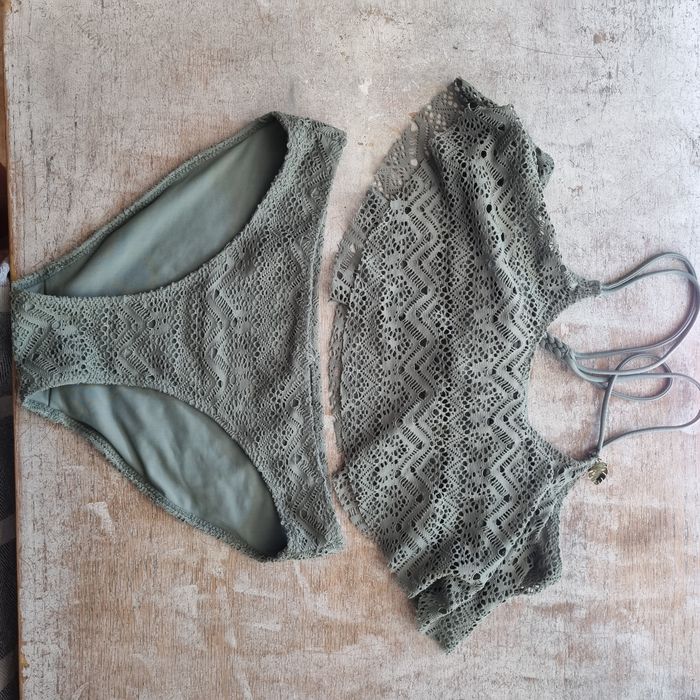 Strój kąpielowy dwuczęściowy H&M 170 bikini falbanka oliwkowy