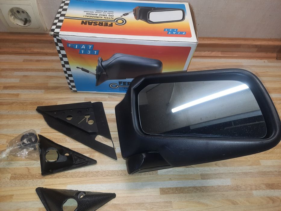 Правое зеркало Фіат 131 Fiat 131
