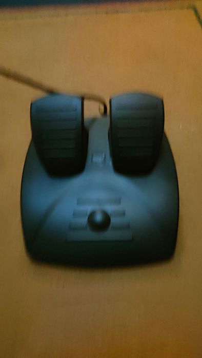 Volante Ardistel SpeedRacer Lite + Pedais (PS1/PS2) – com caixa