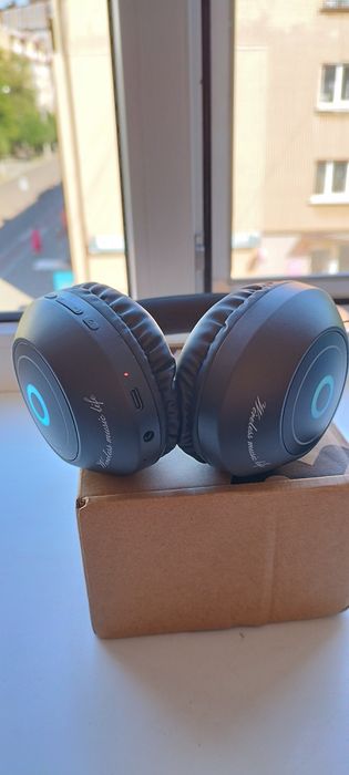 Безпровідні Навушники Bluetooth