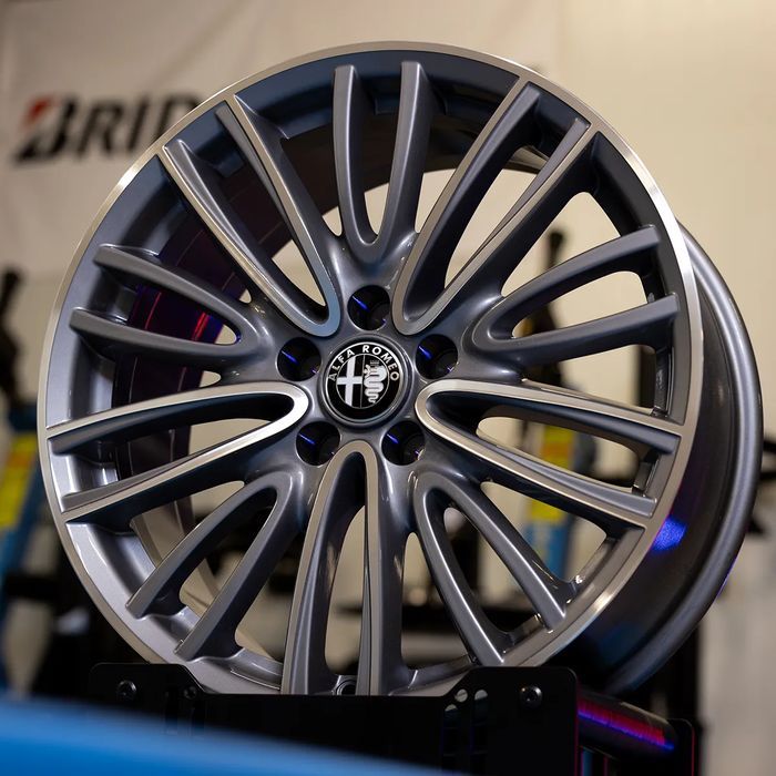 NOWE ORYGINALNE Felgi Alfa Romeo 18" Giulia Stelvio Giulietta Brera