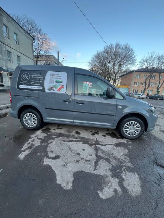 Volkswagen Caddy 2011