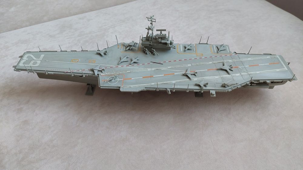 Sprzedam zestaw modeli plastikowych