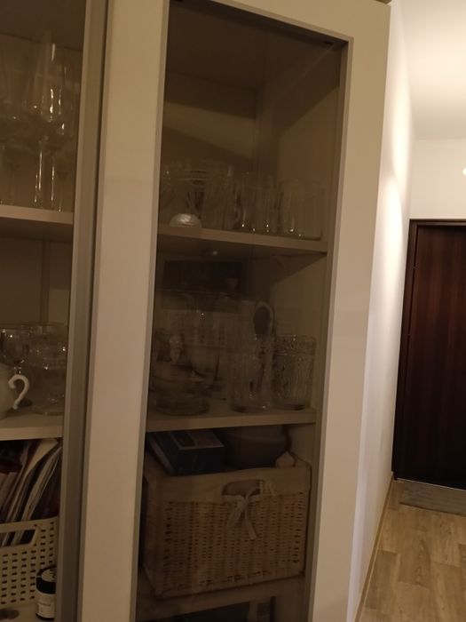 Witryna Bodzio meble REZERWACJA