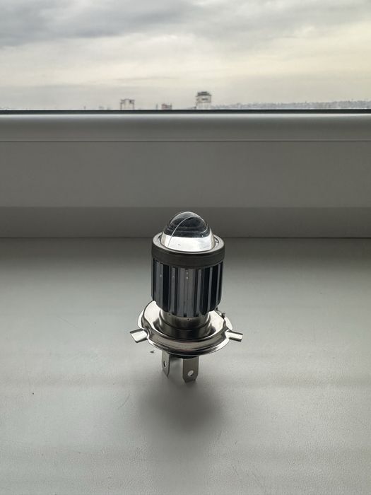 Led лампа H4 Мото, Авто ближний дальний свет