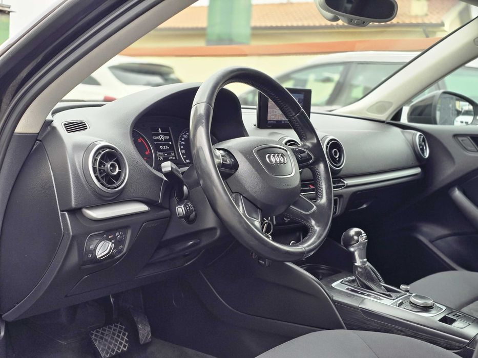 AUDI A3 SPORTBACK S LINE 1.6TDI 110CV "LOOK RS3" S-TRONIC