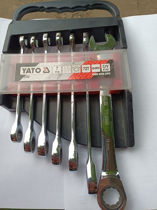 Набор ключей YATO -0208