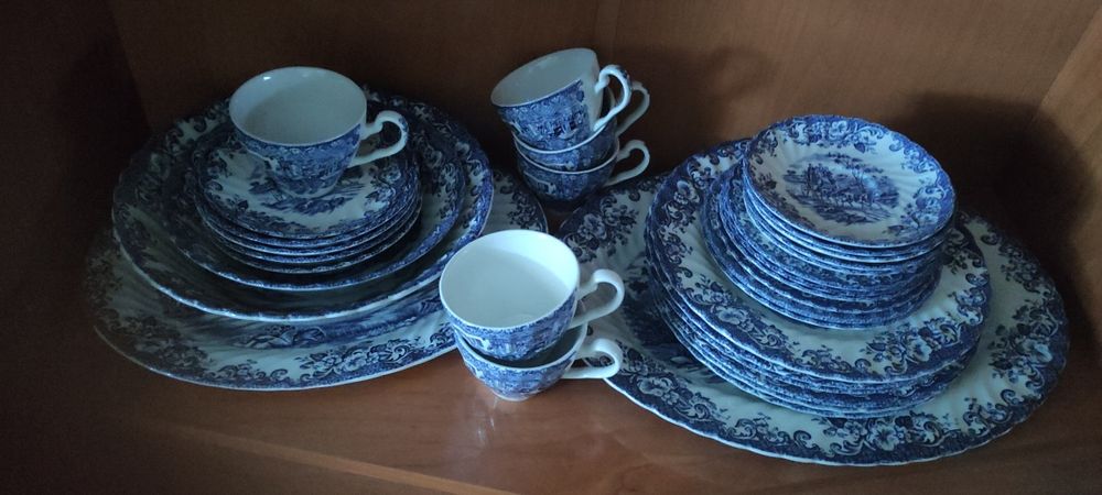 Conjunto de louça Johnson Brothers - Coaching