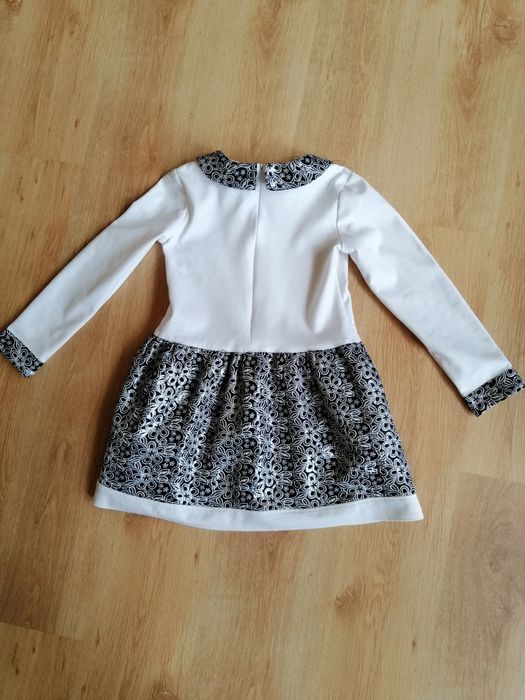 Elegancka sukienka 140 na święta