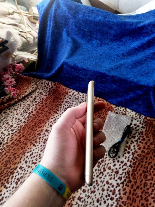 Xiaomi Redmi 3 S 4G - 3/32Gb. Сканер пальца, пульт управления техникой