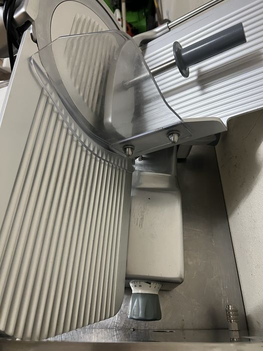 fatiadora profissional Sirman PLD 350