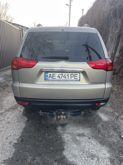 Митсубиси Паджеро спорт