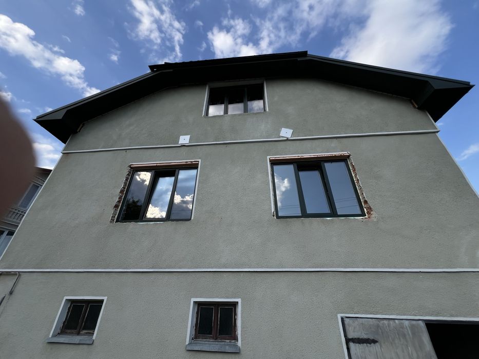 Вікна та двері металопластикові регулювання