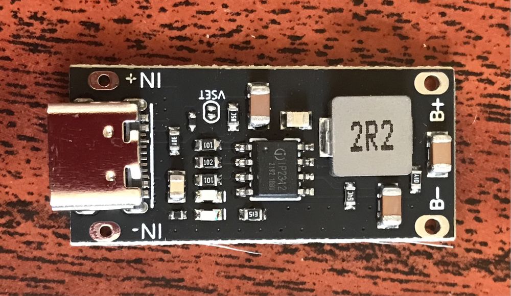 Модуль зарядки IP2312, TP4056 Тіре С,мікро юсб