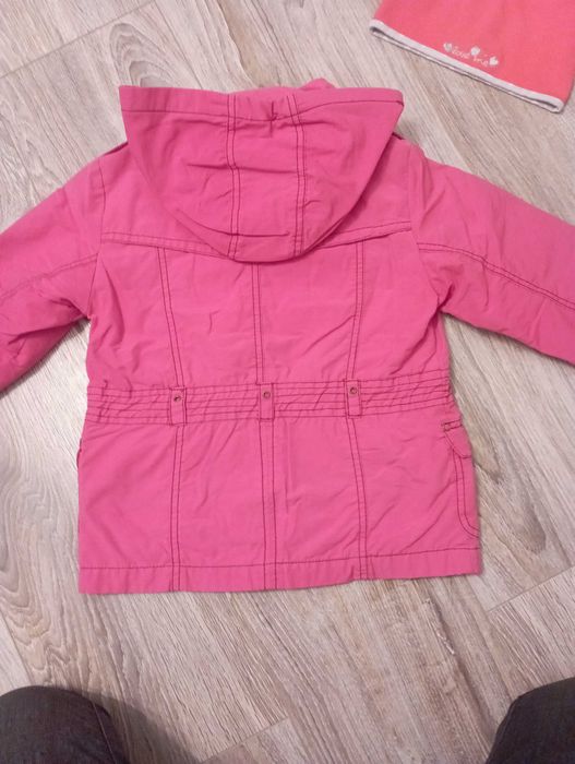 Kurtka wiosenna parka, 116 wiatrówka/bluza, czapka