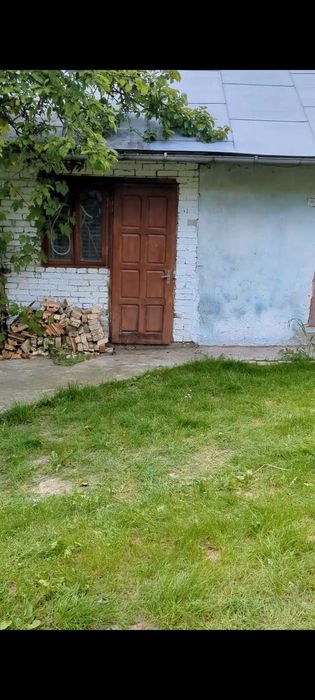 Продається добротна оселя в селищі Смолин. Львівської обл.