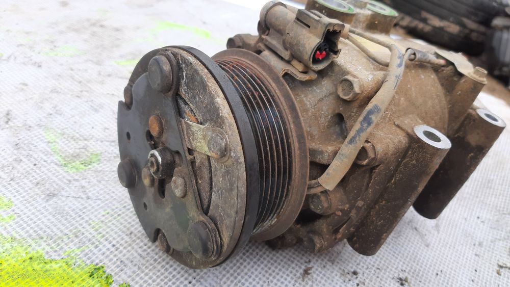 Ford Fusion 1.4 sprężarka kompresor klimatyzacji YS4H19D629AB
