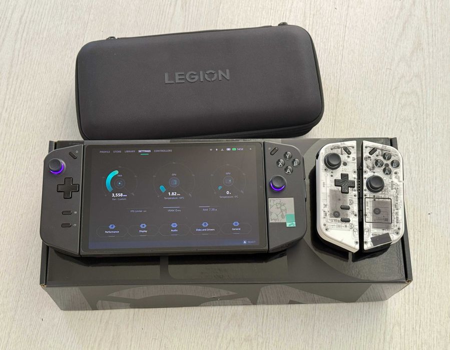 Lenovo Legion Go Extreme com comandos extra - Troco por PS5 Pro