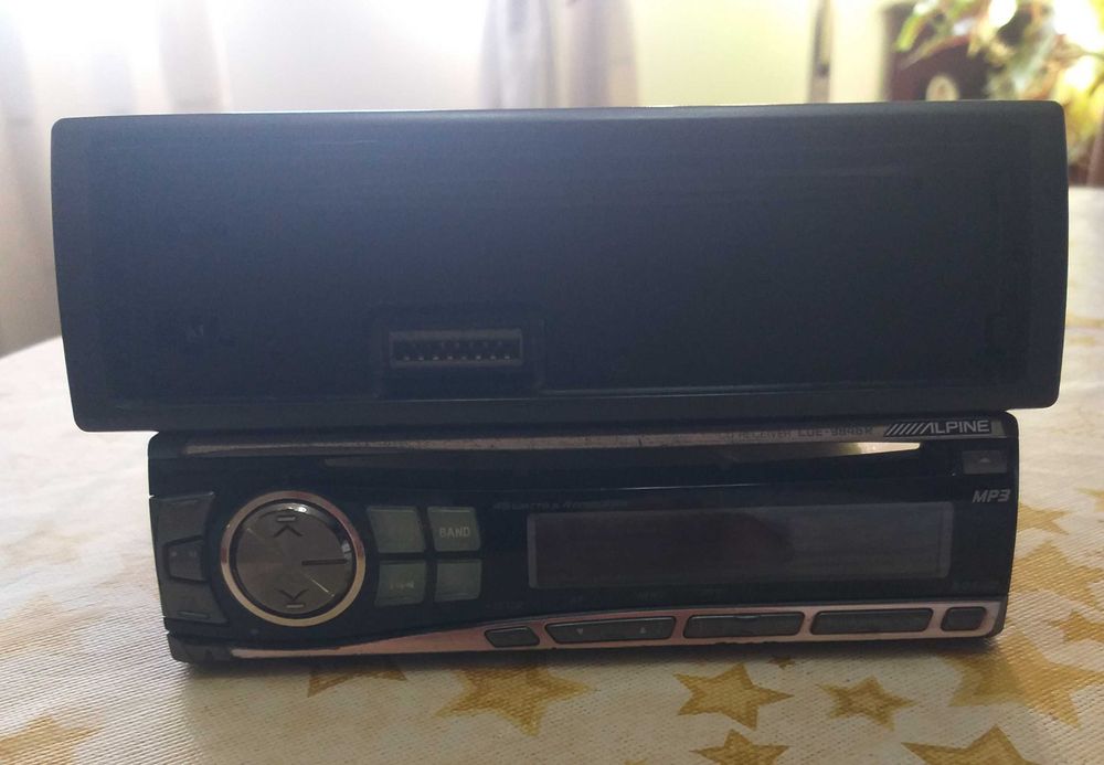 Radio CD para carro ALPINE