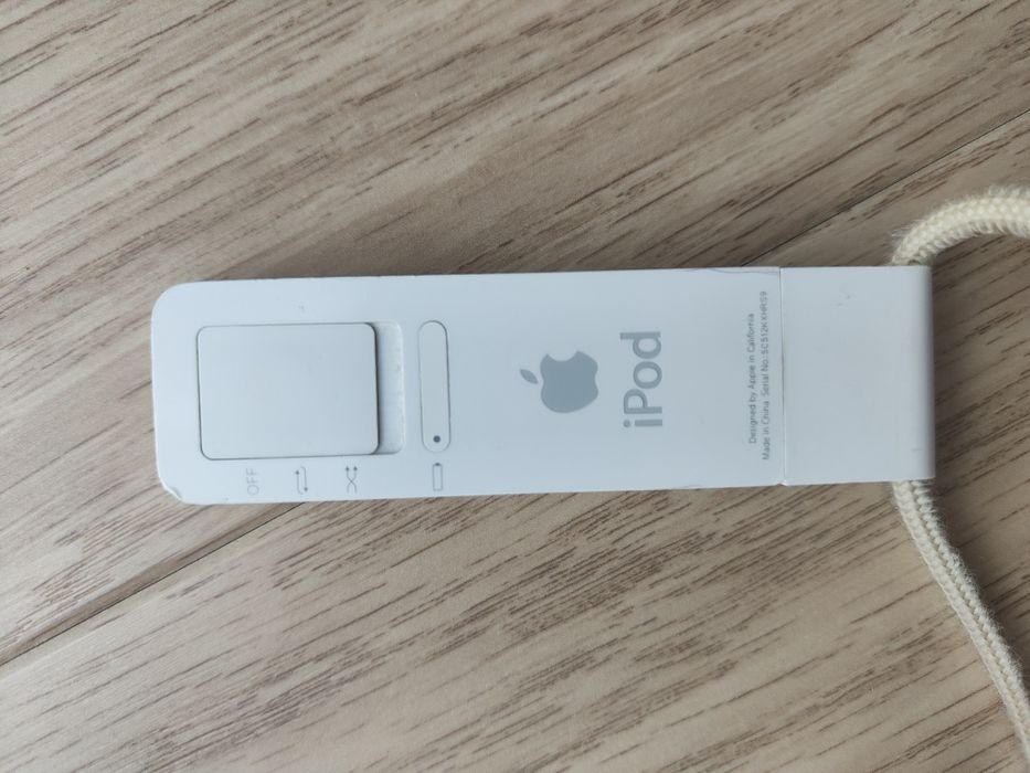 iPod shuffle 1 gen (1st gen) pierwsza generacja