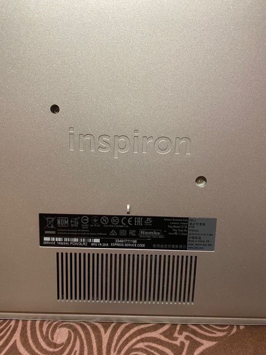 Ноутбук del inspiron 15