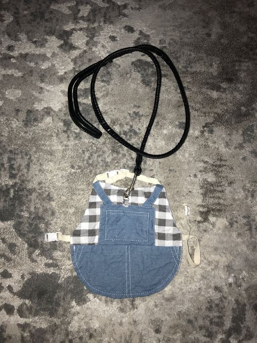 Одяг - повідок для кролика