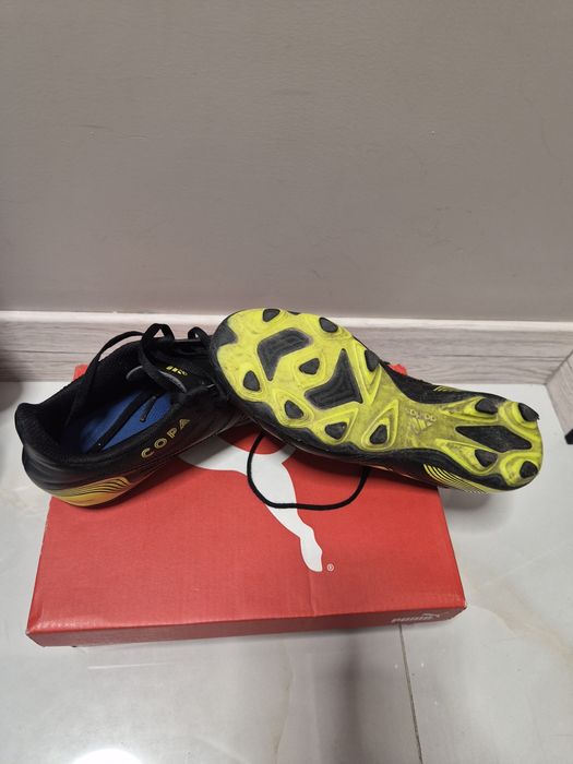 Футбольні бутси adidas