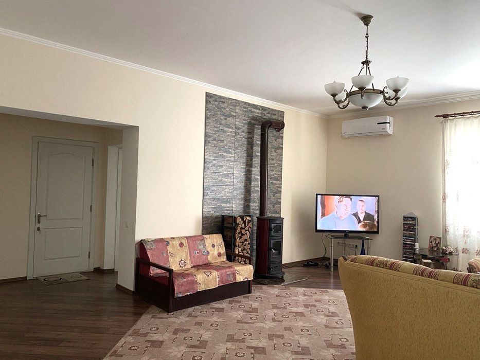 Будинок Вул.Рядова, 234/77/11 Ділянка – 779 м2 Зупинка  Гвардійська.