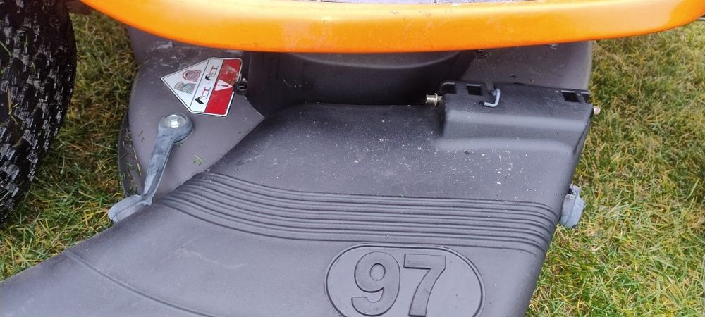 Husqvarna LTH 171 Kohler 17km pompa