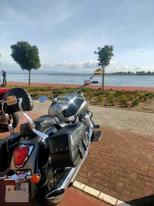 Suzuki Intruder VLR1800 edição limitada