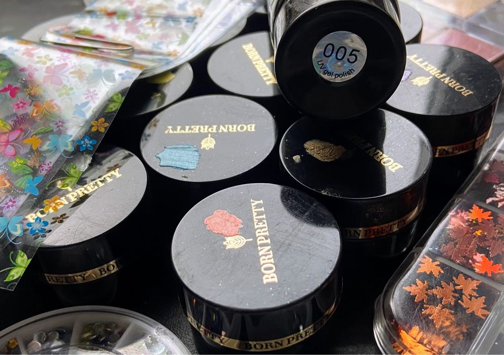 Все для дизайну нігтів